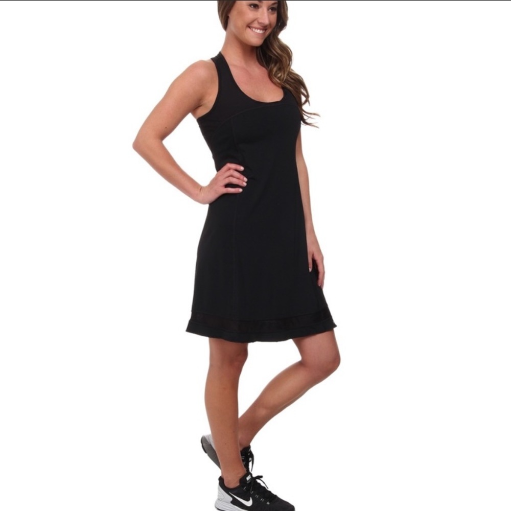 NWT Patagonia Women's Trail Running All Weather Dress